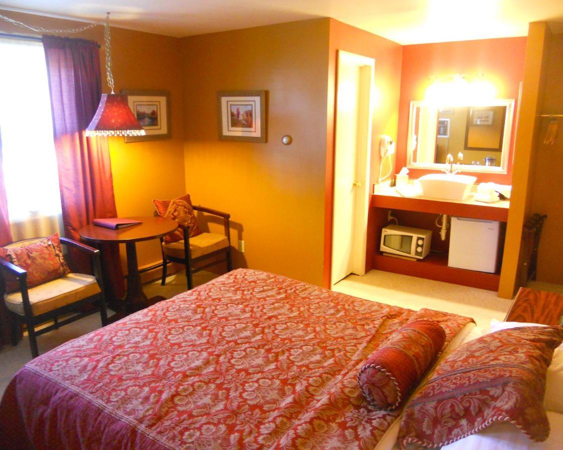 Vinehurst Inn & Suites Hammondsport Exteriér fotografie
