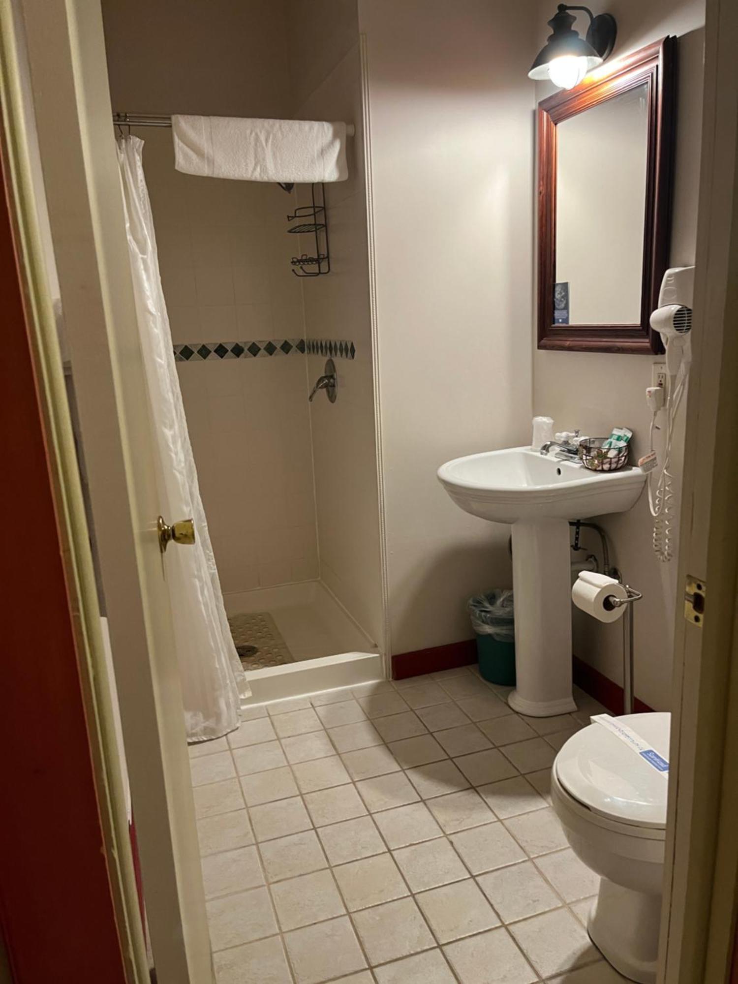 Vinehurst Inn & Suites Hammondsport Exteriér fotografie