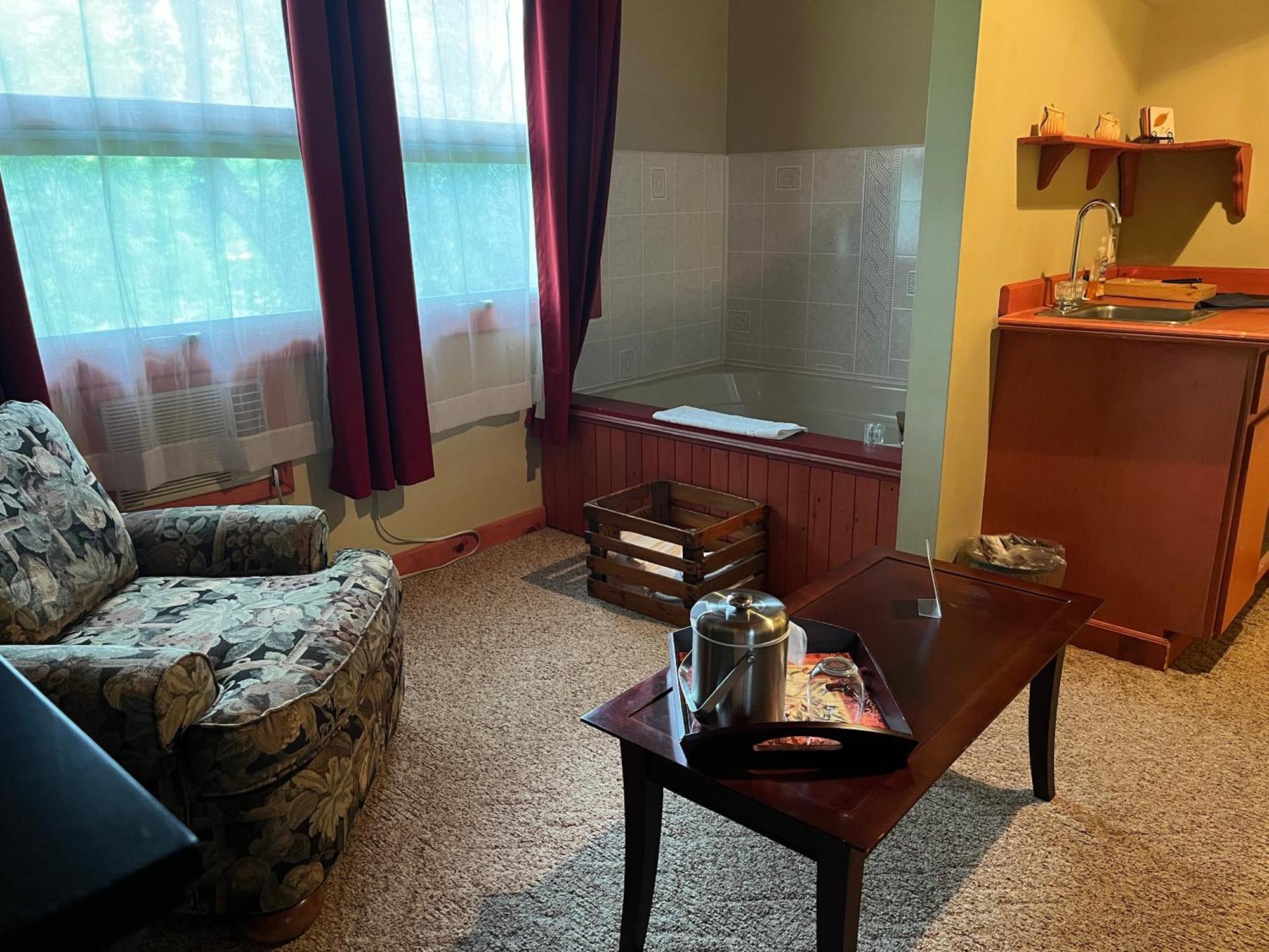 Vinehurst Inn & Suites Hammondsport Exteriér fotografie